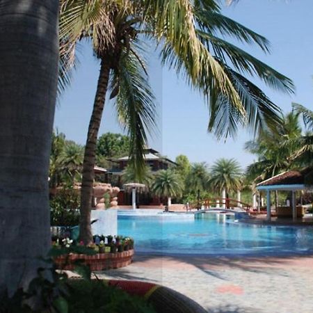 Pragati Resorts Kundakal Kültér fotó